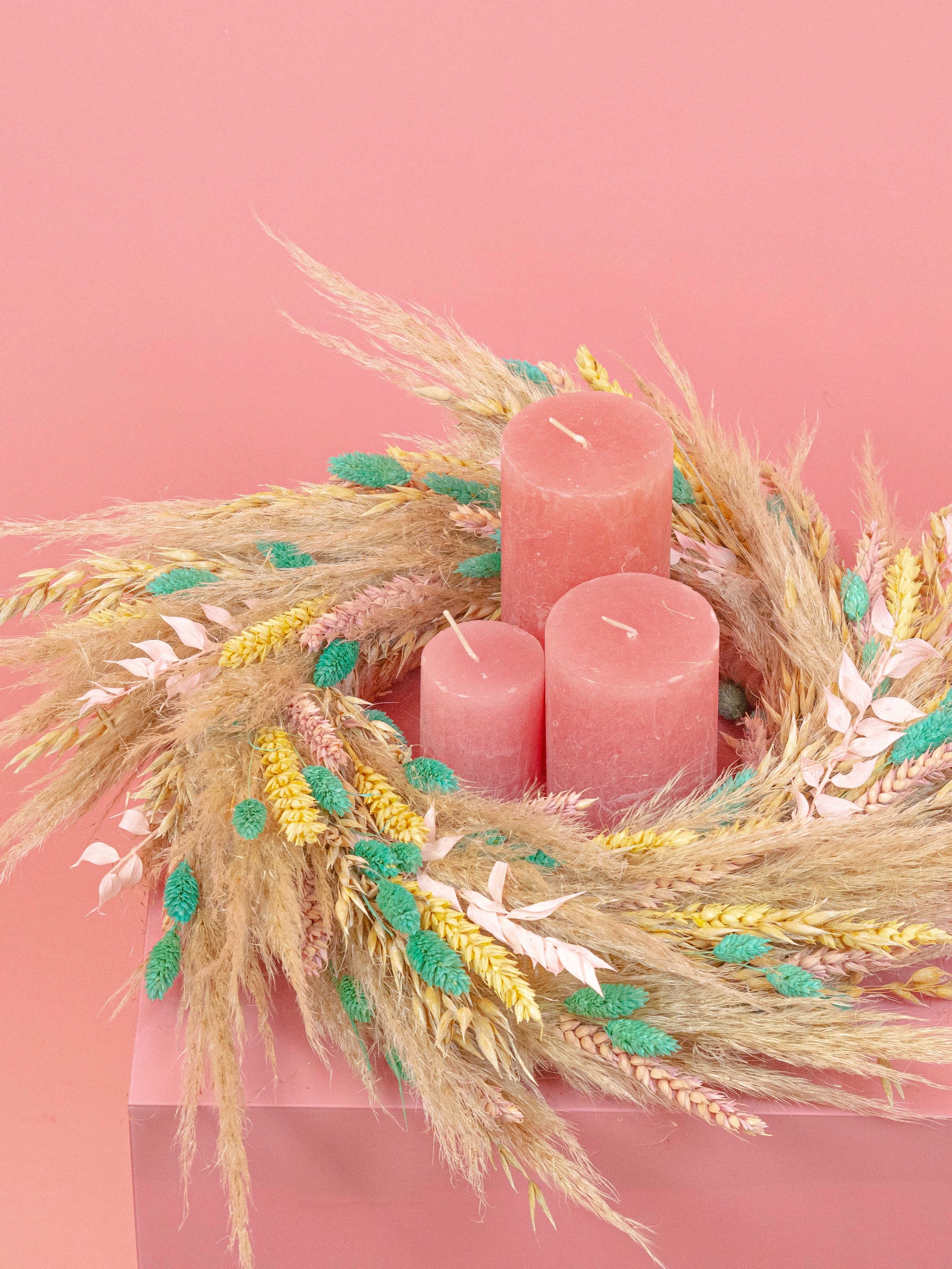 trockenblumen-kranz-diy-set-pastel-baby-rosa-gelb-tuerkis-pampas-beflowerly