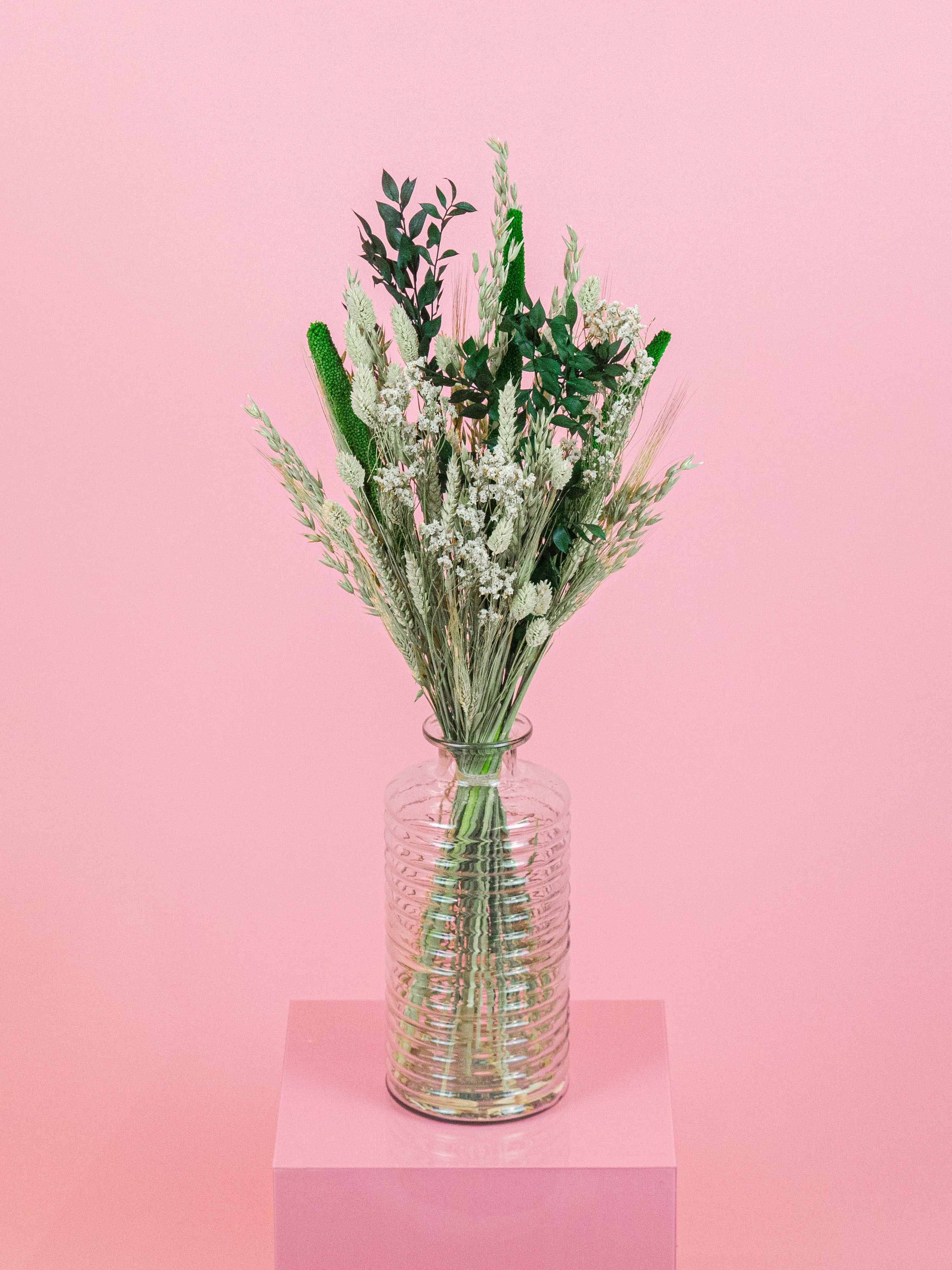 trockenblumen-strauss-diy-box-gruene-wiese-weiss-natur-gruen-beflowerly