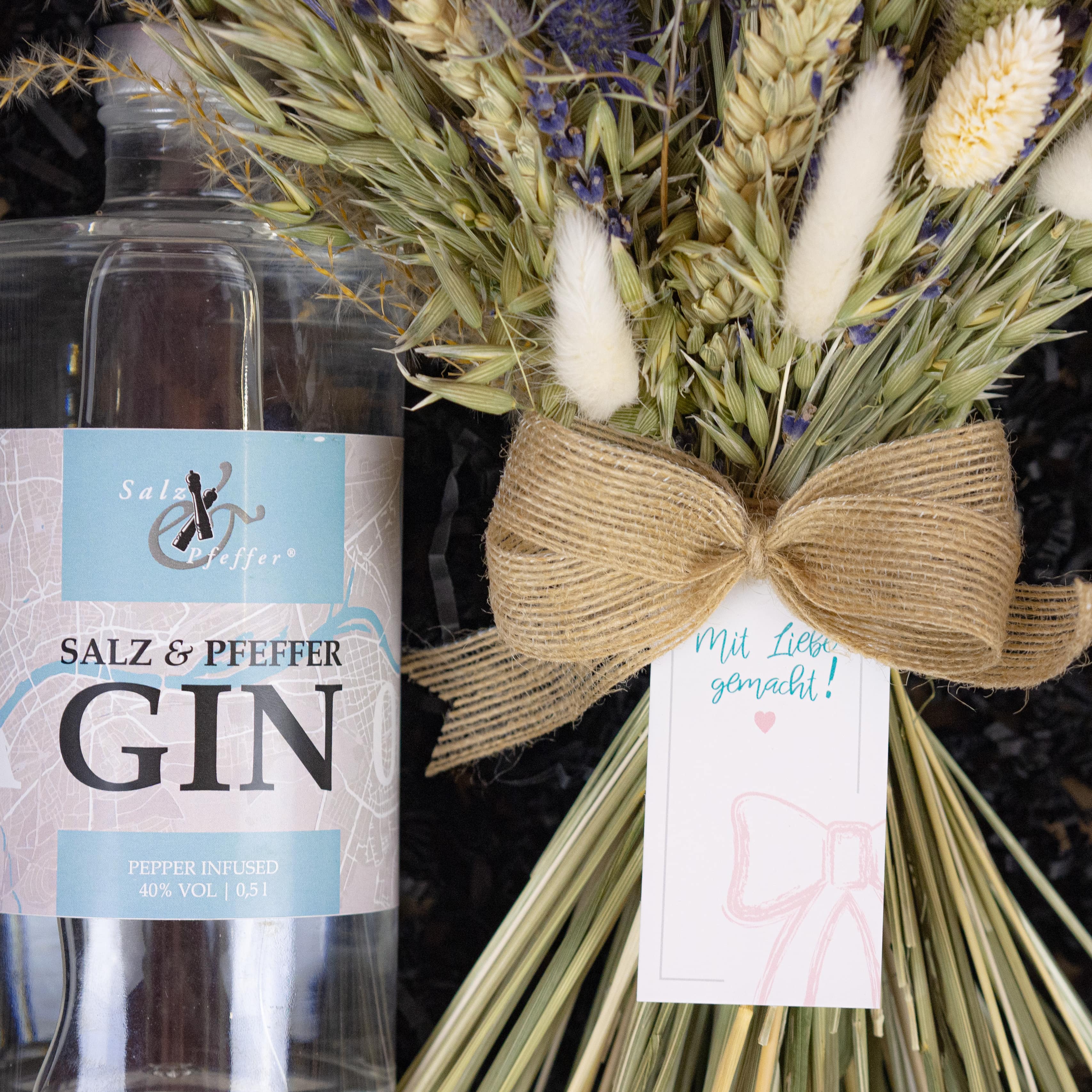 trockenblumenstrauss-gin-geschenkbox-valentinstag-geburtstag-globaldesire-salzpfeffer