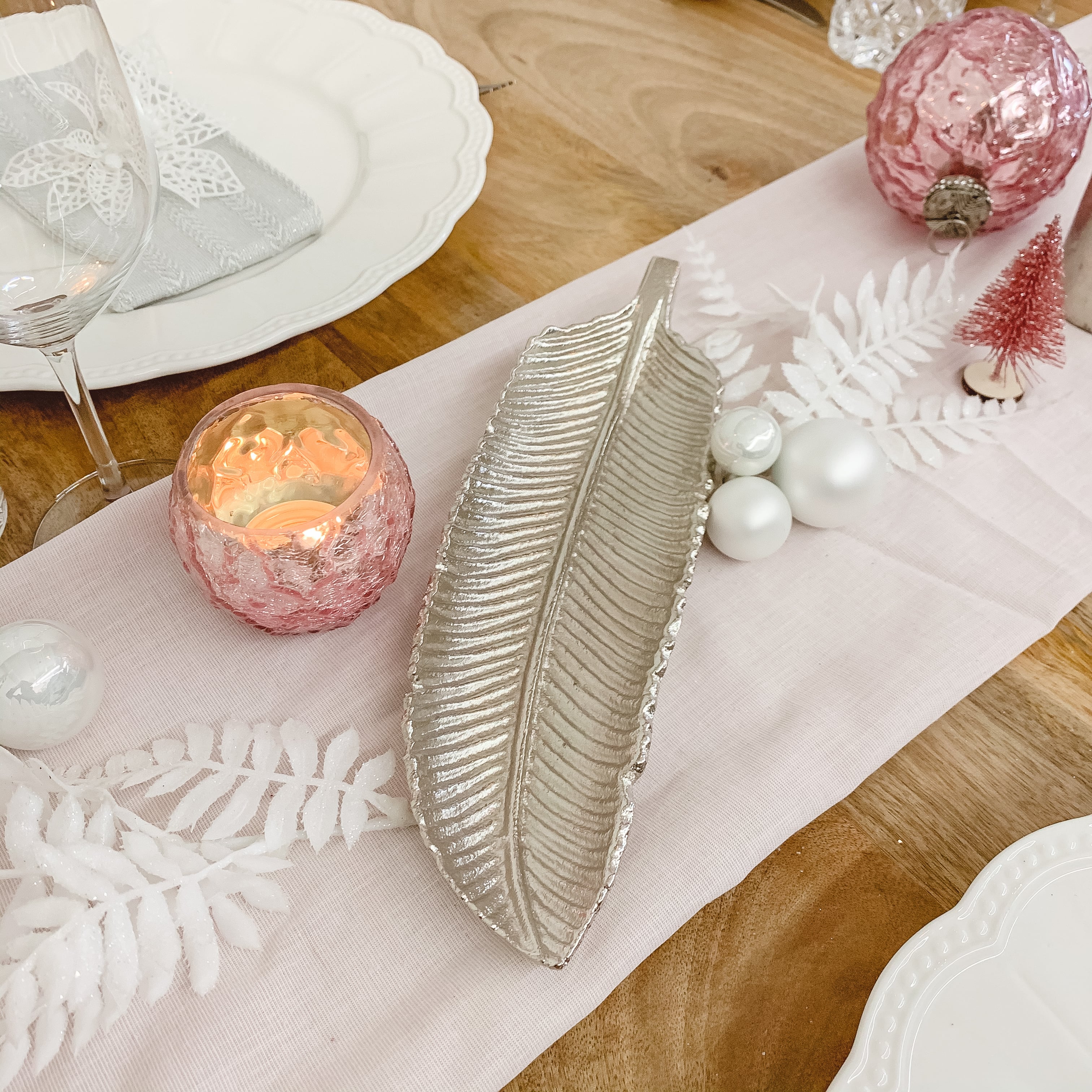 white-blush-weihnachten-tischdekoration-shop-globaldesire